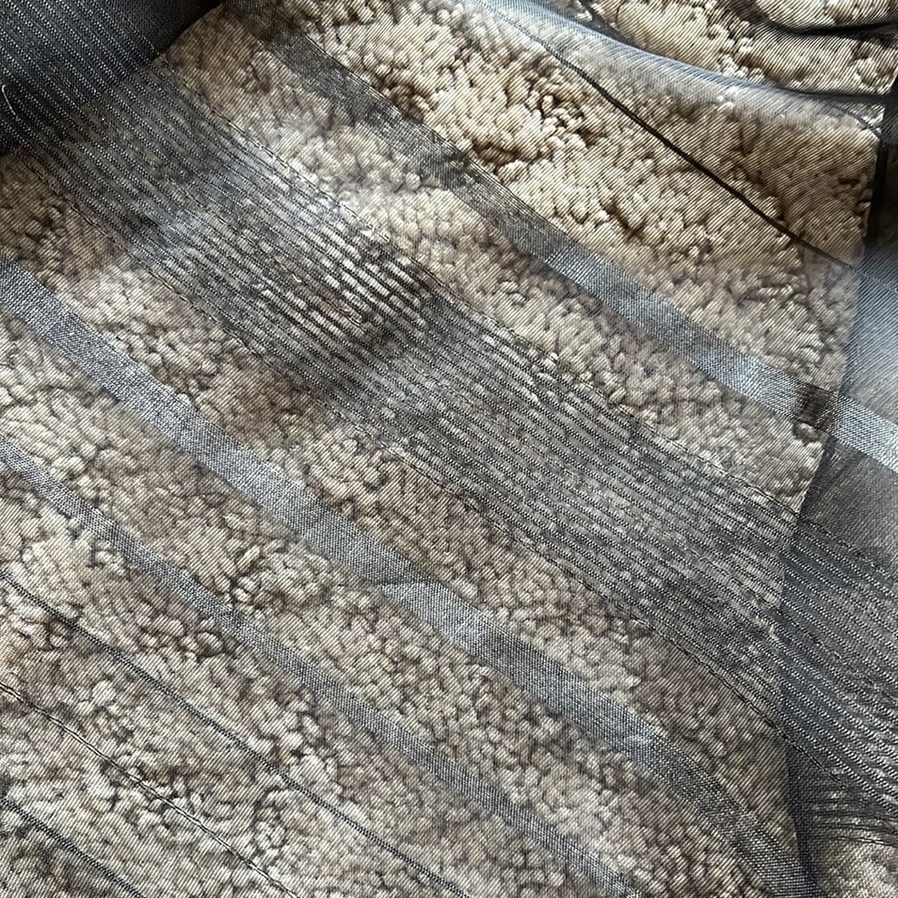 Black scarf - Picture 3 of 3